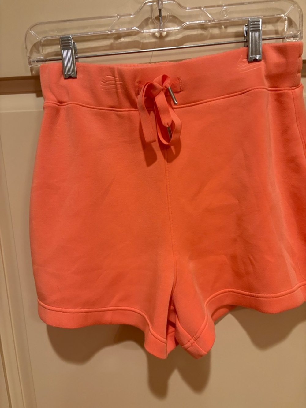 SPANX 2 piece Sweatshirt & Short set - Picture 6 of 7